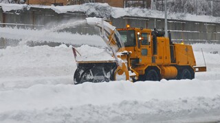 Η «χιονοθύελλα του αιώνα» στις ΗΠΑ: Πάνω από 60 νεκροί, ατελείωτα προβλήματα και λεηλασίες