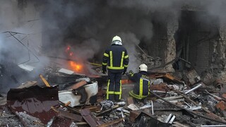 Ουκρανία: Εκρήξεις στο κέντρο του Κιέβου - Πληροφορίες για καταστροφή ξενοδοχείου