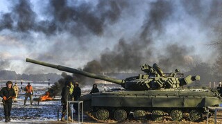 Πόλεμος στην Ουκρανία: «Υποκρισία η εκεχειρία Πούτιν», λέει το Κίεβο