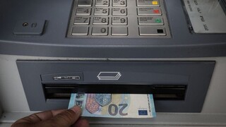 Κατώτατος μισθός: Θα ξεπεράσει τα 750 ευρώ μεικτά τον Απρίλιο