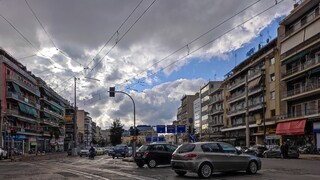 «Κρύο - ζέστη» ο καιρός: Πότε φθάνουν ψυχρές αέριες μάζες στην Ελλάδα