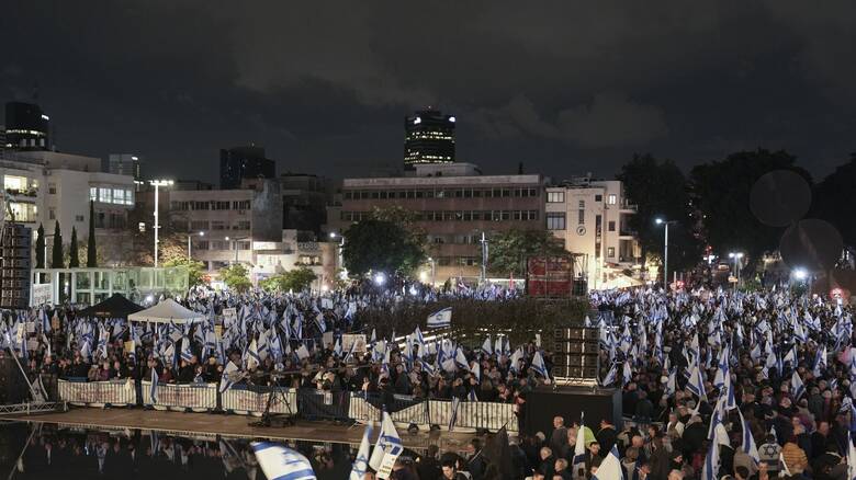 Ισραήλ: Χιλιάδες διαδηλωτές στους δρόμους του Τελ Αβίβ κατά της κυβέρνησης Νετανιάχου