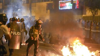 Πολιτική κρίση στο Περού: Εξαπλώνονται οι αντικυβερνητικές διαδηλώσεις