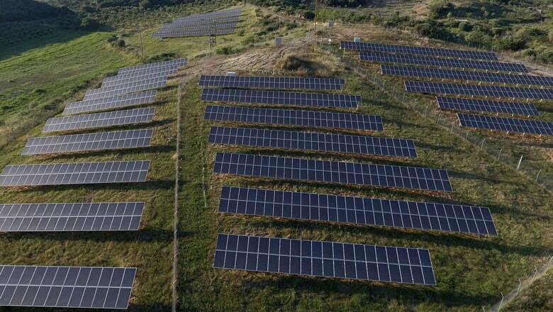 Ηλιακή ενέργεια: «Στόχος» το ευρωπαϊκό ρεκόρ εγκατάστασης φωτοβολταϊκών το 2023