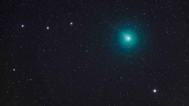 Πράσινος κομήτης πλησιάζει πάλι τη Γη έπειτα από 50.000 χρόνια