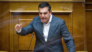 Πρόταση δυσπιστίας στην κυβέρνηση κατέθεσε ο Αλέξης Τσίπρας- Την αποδέχθηκε η κυβέρνηση