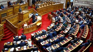 Live - Βουλή: Σε εξέλιξη η συζήτηση για την πρόταση δυσπιστίας κατά της κυβέρνησης