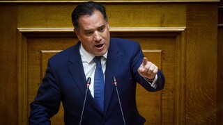 Άγρια κόντρα Γεωργιάδη - ΣΥΡΙΖΑ στη Βουλή - «Είστε άθλια υποκείμενα», «Είστε εκληματική οργάνωση»