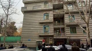 Ιράν: Ένας νεκρός από πυρά στην πρεσβεία του Αζερμπαϊτζάν