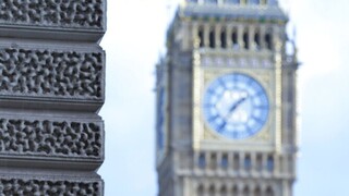 S&P Global: Σε υψηλό πέντε ετών ο PMI της Βρετανίας τον Ιανουάριο