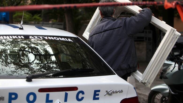 Καισαριανή: Έκρηξη εμπρηστικού μηχανισμού σε πολυκατοικία όπου μένουν πρώην αστυνομικοί