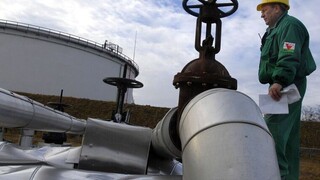 ΕΕ: Συμφωνία των «27» για άμεση επιβολή πλαφόν στο ρωσικό πετρέλαιο