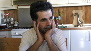 Ιράν: Αποφυλακίστηκε ο Ιρανός σκηνοθέτης Τζαφάρ Παναχί μετά από 2 ημέρες απεργίας πείνας