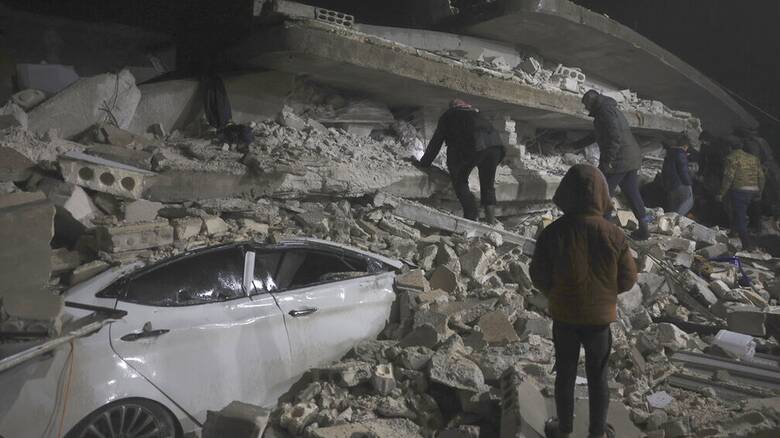 Σεισμός σε Τουρκία - Συρία: Τραγωδία χωρίς τέλος - Πάνω από 2.600 νεκροί, 11.000 τραυματίες
