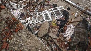 Παπαδόπουλος: Κύμα πιέσεων στο εσωτερικό της γης μετά το σεισμό - Πώς επηρεάζεται η Ελλάδα