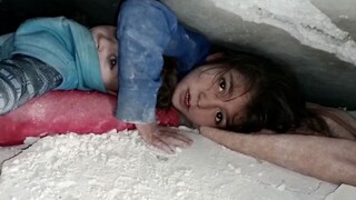 Συρία: «Πάρε με από εδώ. Θα γίνω υπηρέτριά σου»: Παγιδευμένο κορίτσι εκλιπαρεί τον διασώστη