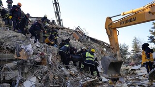 Σεισμός: Πάνω από 9.500 νεκροί σε Τουρκία και Συρία - Σβήνουν οι ελπίδες για επιζώντες