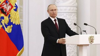 Bloomberg: Η Ρωσία μετριάζει τη «χασούρα» από κυρώσεις με νέες επενδύσεις