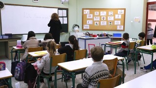 Κακοκαιρία Μπάρμπαρα: Τα ανοιχτά και κλειστά σχολεία την Πέμπτη σε όλη τη χώρα