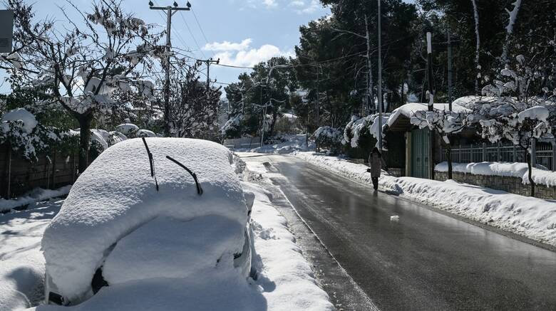 Κακοκαιρία Μπάρμπαρα: Υποχωρεί ο χιονιάς από την Πέμπτη - Επιμένει η παγωνιά