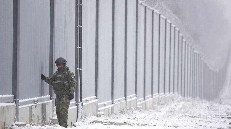 Η Πολωνία κλείνει μέχρι νεοτέρας συνοριακό πέρασμα με τη Λευκορωσία