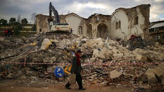 Λέκκας: Οι νεκροί από τον σεισμό στην Τουρκία θα ξεπεράσουν τις 50.000