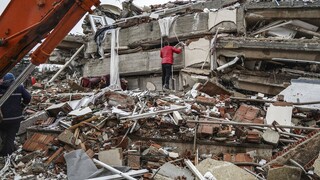 Σεισμός στην Τουρκία: Η Ελλάδα ετοιμάζει και δεύτερη ανθρωπιστική αποστολή
