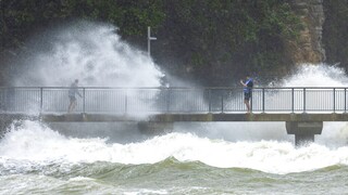 Συναγερμός στη Νέα Ζηλανδία: Έτοιμος να χτυπήσει ο κυκλώνας «Γκάμπριελ»