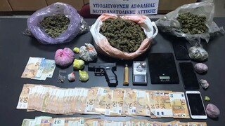 Ελληνικό: Δύο συλλήψεις για κατοχή και διακίνηση ναρκωτικών