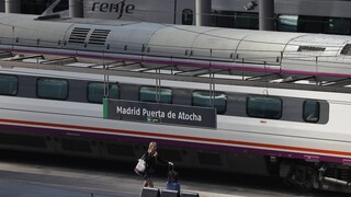 Ισπανία: Παρήγγειλαν τρένα πολύ φαρδιά – Παραιτήθηκε η υφυπουργός Μεταφορών