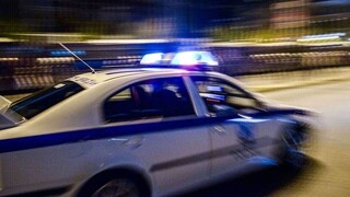 Χαλκίδα: Επτά άγνωστοι λήστεψαν δύο γυναίκες στον δρόμο
