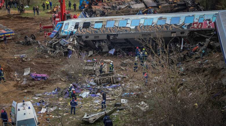 Ιατροδικαστής για σύγκρουση τρένων στα Τέμπη: Μαζική τραγωδία - Πιθανότατα θα αυξηθούν οι νεκροί