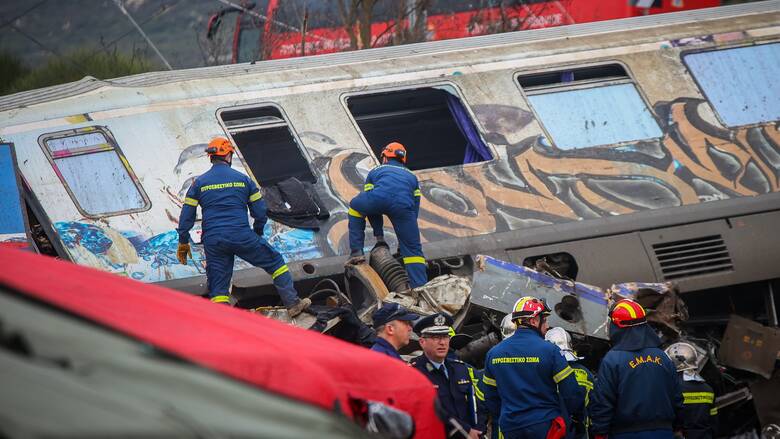 Σύγκρουση τρένων στα Τέμπη: Εφές και Φενέρμπαχτσε έστειλαν συλλυπητήρια
