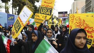 Ιράν: Δηλητηρίαση από αναθυμιάσεις σε πάνω από 100 κορίτσια σε σχολεία θηλέων