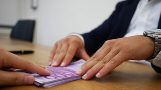 Εφιάλτης για τους δανειολήπτες οι νέες αυξήσεις στα επιτόκια