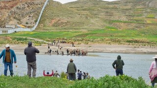 Πνίγηκαν έξι στρατιώτες στο Περού - Τους κυνηγούσαν διαδηλωτές και έπεσαν σε ποτάμι