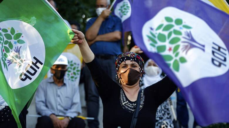 «Τριγμοί» στο εθνικιστικό μπλοκ της τουρκικής αντιπολίτευσης από το κάλεσμα του HDP