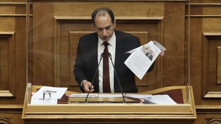 ΣΥΡΙΖΑ: Να απολογηθεί η κυβέρνηση για τα στοιχεία που παρουσίασε ο Σπίρτζης