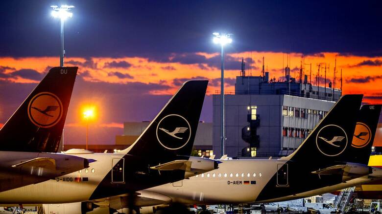 Ακυρώσεις πτήσεων στα αεροδρόμια της Γερμανίας - «Μπαράζ» απεργιών των εργαζομένων