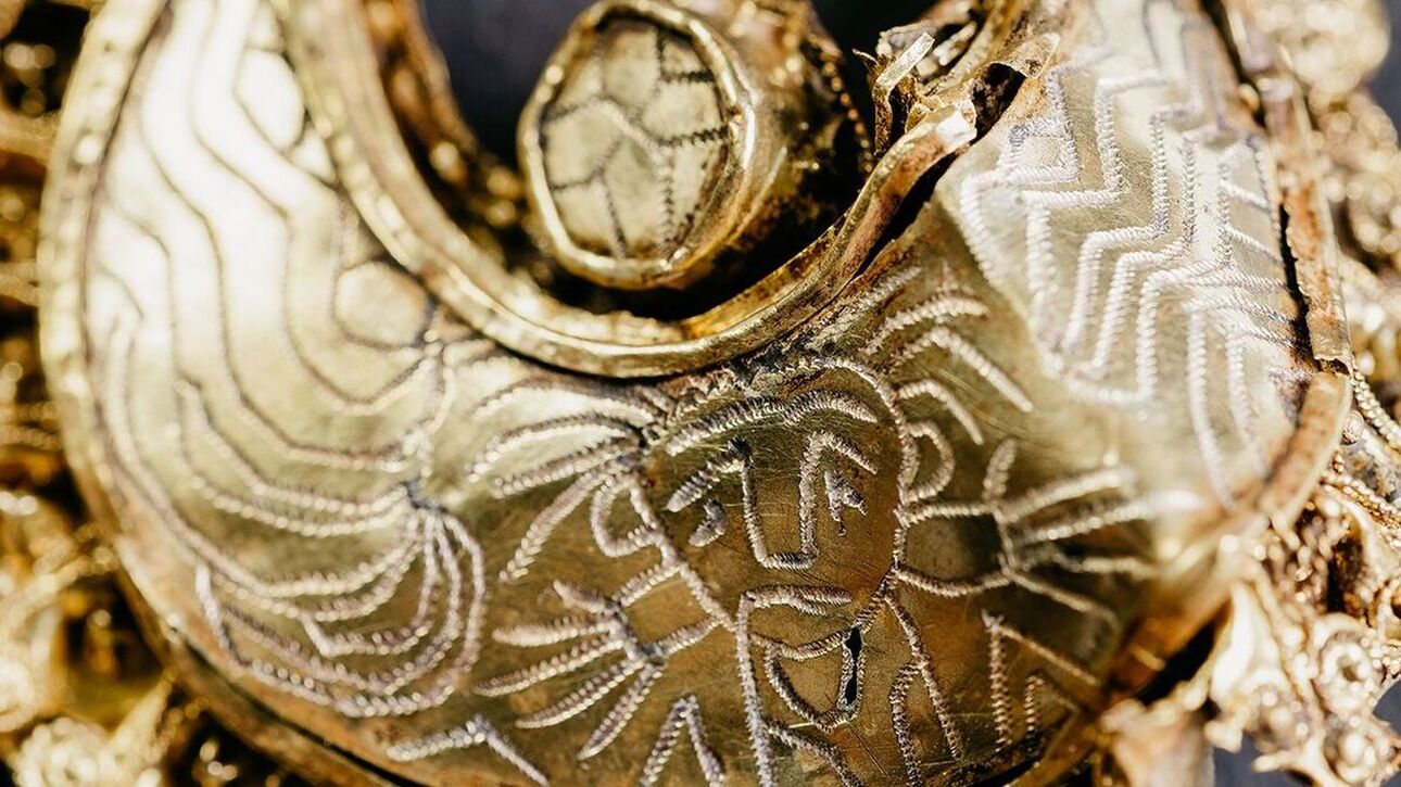 Σπουδαία ανακάλυψη μεσαιωνικού θησαυρού χιλίων ετών στην Ολλανδία με ανιχνευτή μετάλλων