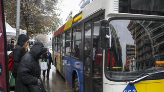Καταγγελίες επιβατών για λεωφορεία: «Δεν πιάνουν τα φρένα, μας αφήνουν στους δρόμους»