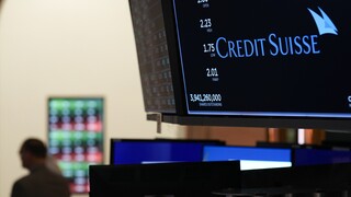 Αγωνία για την Credit Suisse: Έκτακτα μέτρα για την εξαγορά από τη UBS