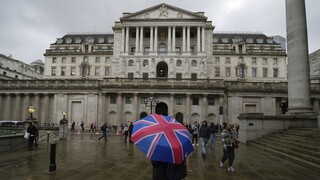Η Τράπεζα της Αγγλίας θα στηρίξει την εξαγορά της Credit Suisse από την UBS
