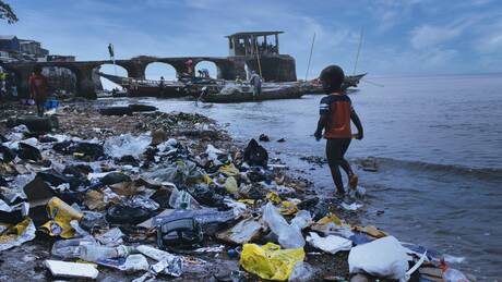 «Καμπανάκι» από τη Unicef: 200 εκατ. παιδιά κινδυνεύουν από μολυσμένο νερό