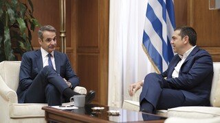 Δημοσκόπηση Alco: Στις 3,6% η διαφορά ΝΔ και ΣΥΡΙΖΑ -  Οι ευθύνες για τα Τέμπη