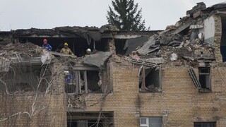 Πόλεμος Ουκρανία: Τέσσερις νεκροί μετά από ρωσική επίθεση αεροσκαφών στο Κίεβο