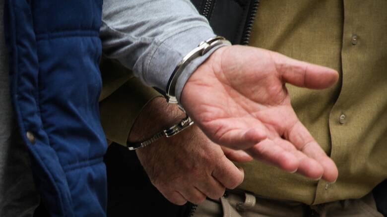 Σύλληψη 43χρονου στη Δραπετσώνα για βιασμό