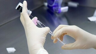Κορωνοϊός: «Όχι» σε επιπλέον δόση εμβολίου για υγιείς ενήλικες -  Νέα οδηγία ΠΟΥ