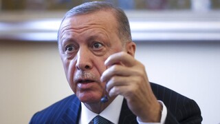 «Πόλεμος» Ερντογάν - Ακσενέρ: «Το όνομά μου είναι Ταγίπ» - «Ασχολήσου με τους γλείφτες»