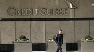 Financial Times: Οι ελβετικές δικαστικές αρχές ερευνούν την εξαγορά της Credit Suisse